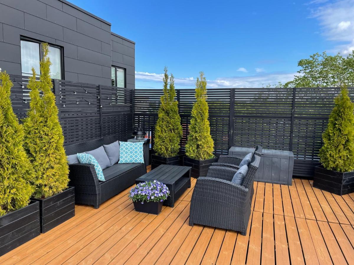 City Terrace Apartment Avangard - Large Private Roof Terrace Tallinn Ngoại thất bức ảnh