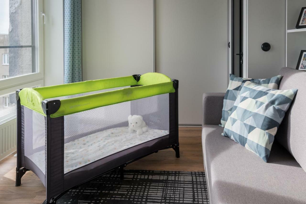 City Terrace Apartment Avangard - Large Private Roof Terrace Tallinn Ngoại thất bức ảnh